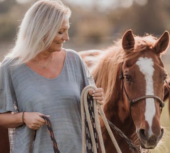 Alexandra Höchstetter mit Pferd